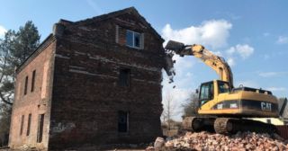 Демонтаж кирпичного дома Горно-Алтайск, цена от 2910 руб.